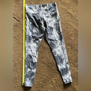 Zyia Storm Hendrix Soft n Snug 8-10 pocket leggings